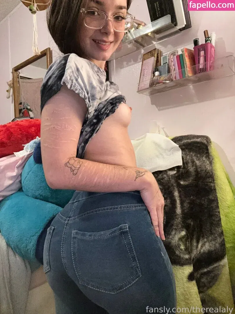 Therealaly Onlyfans Photo Gallery 