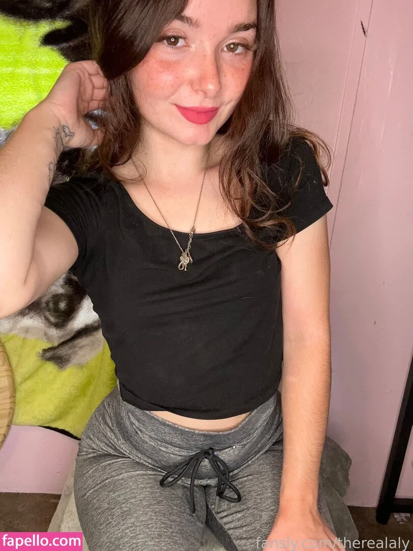 Therealaly Onlyfans Photo Gallery 