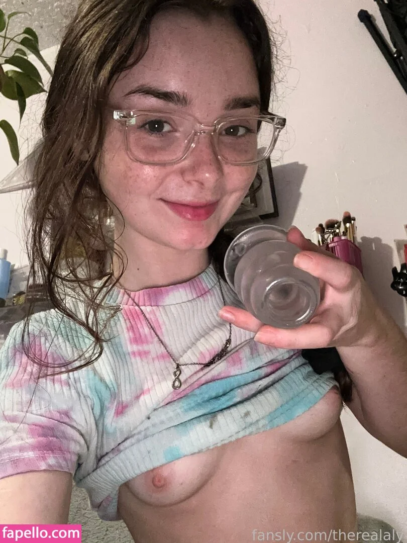 Therealaly Onlyfans Photo Gallery 