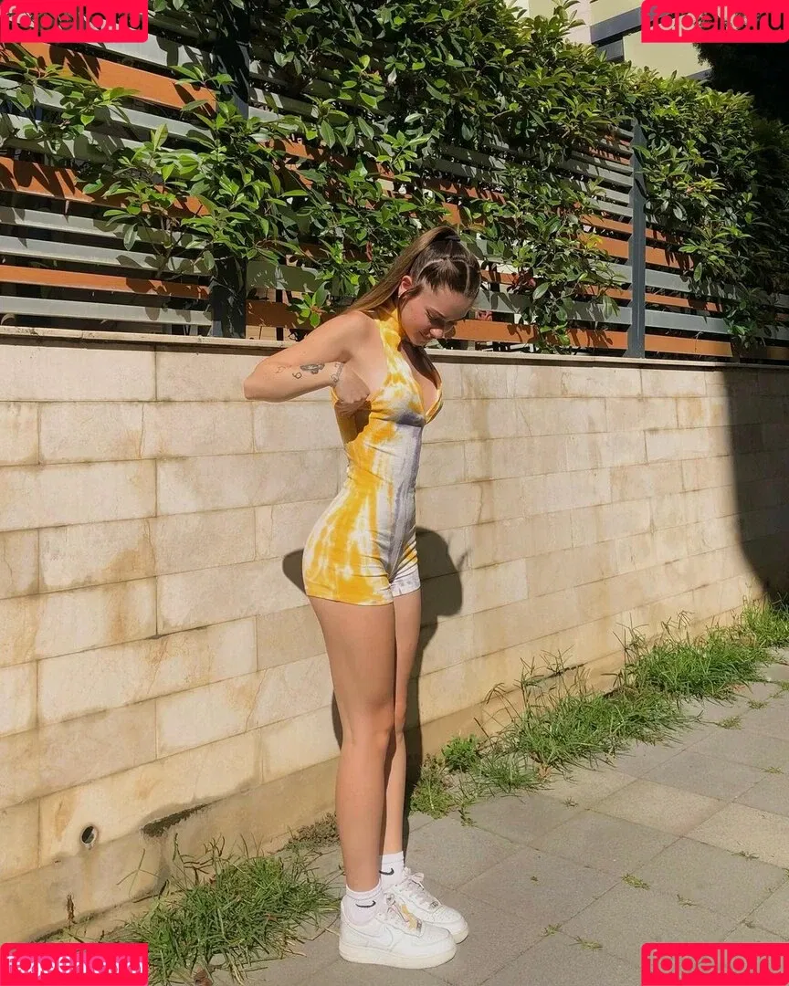 Melike Saygın Onlyfans Photo Gallery 
