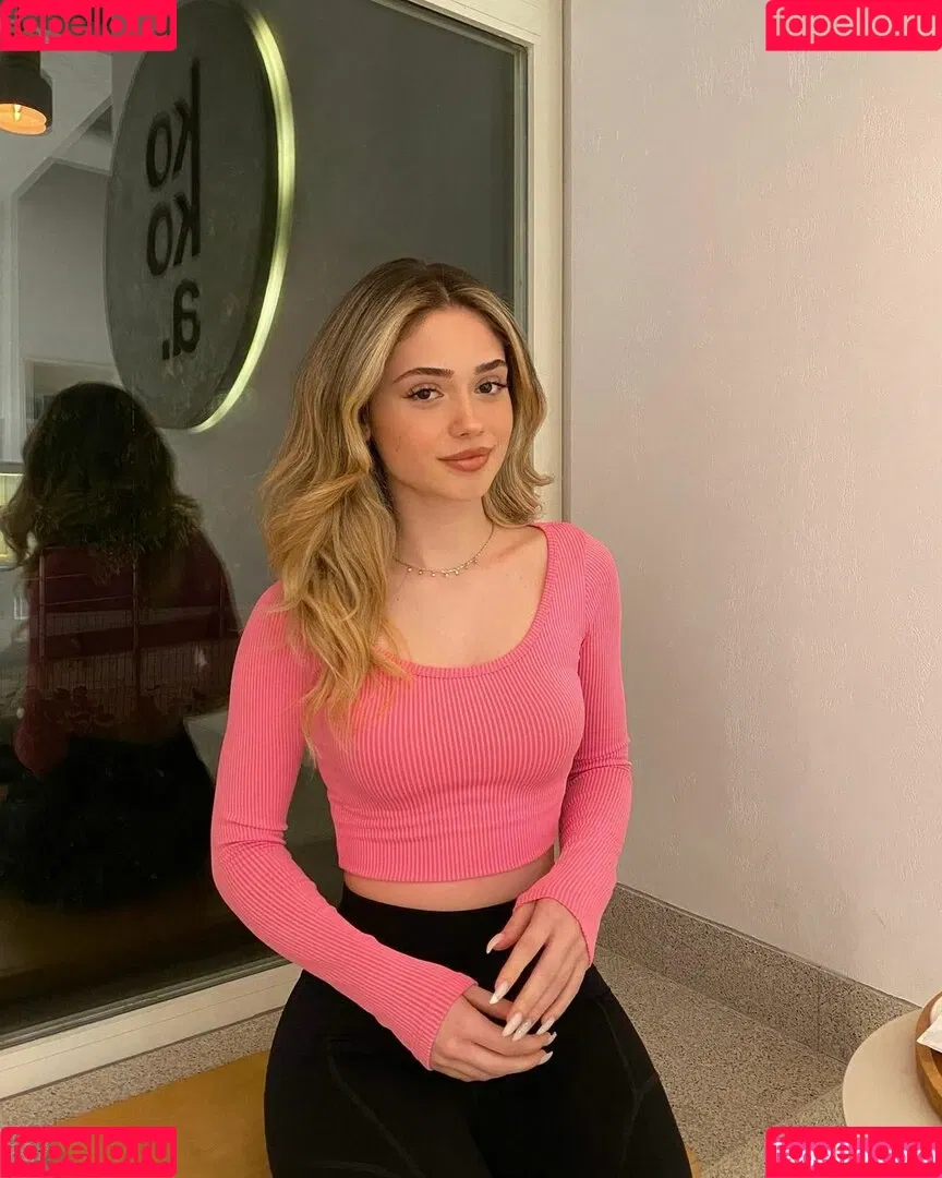 Melike Saygın Onlyfans Photo Gallery 