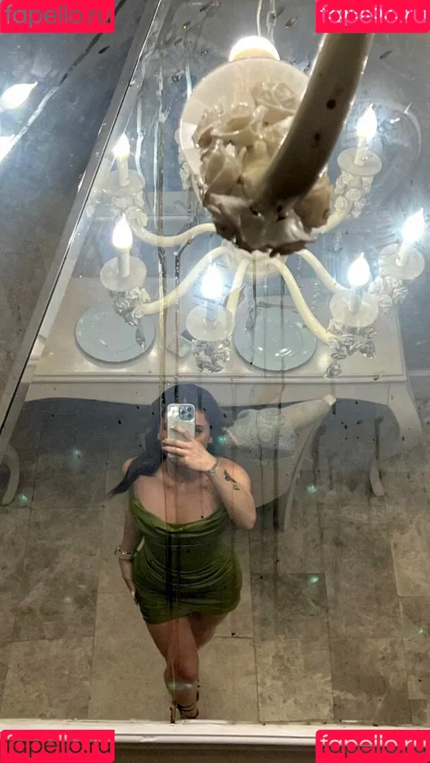 Melike Saygın Onlyfans Photo Gallery 