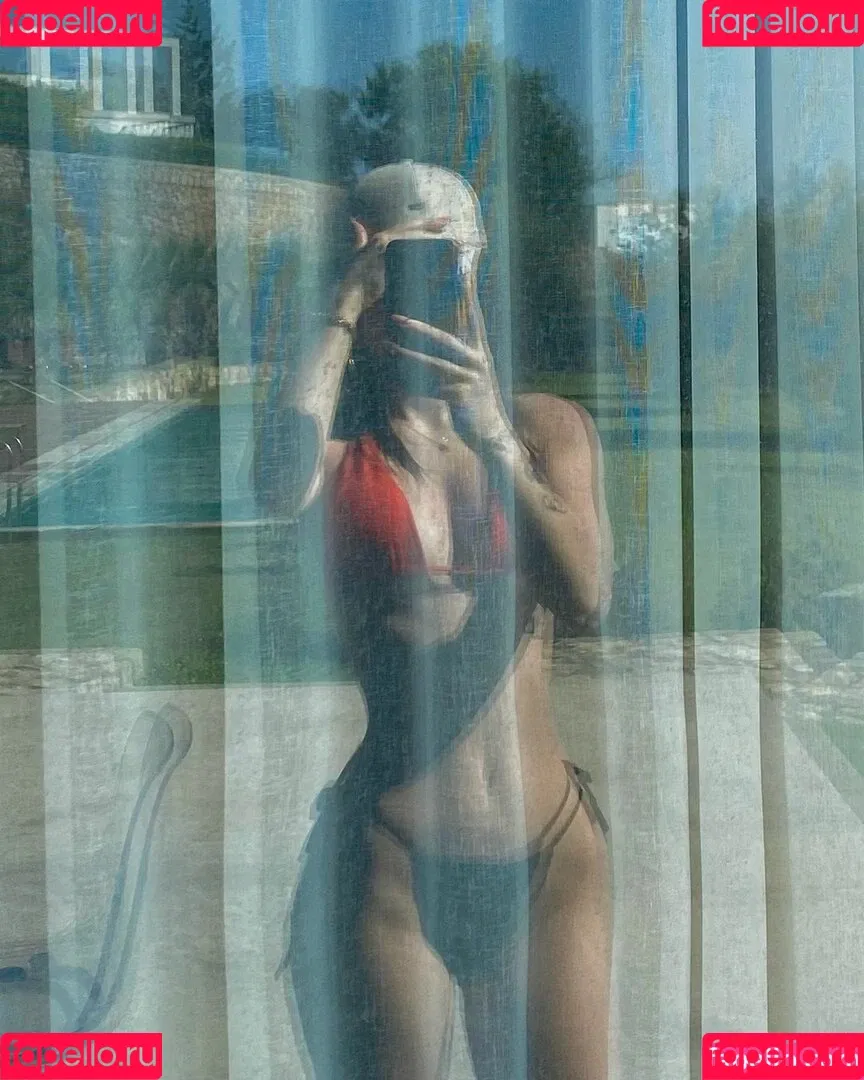 Melike Saygın Onlyfans Photo Gallery 