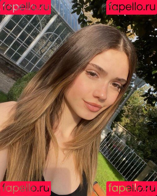 Melike Saygın Onlyfans Photo Gallery 