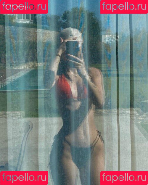 Melike Saygın Onlyfans Photo Gallery 