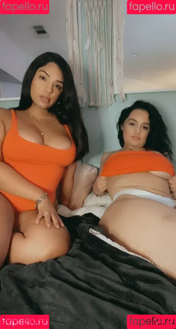 youlovekatof Onlyfans Photo Gallery 