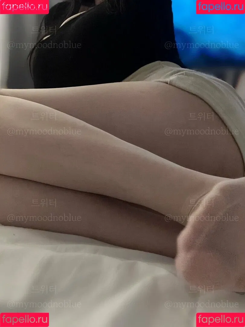 mymoodnoblue Onlyfans Photo Gallery 