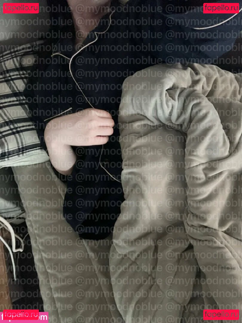 mymoodnoblue Onlyfans Photo Gallery 