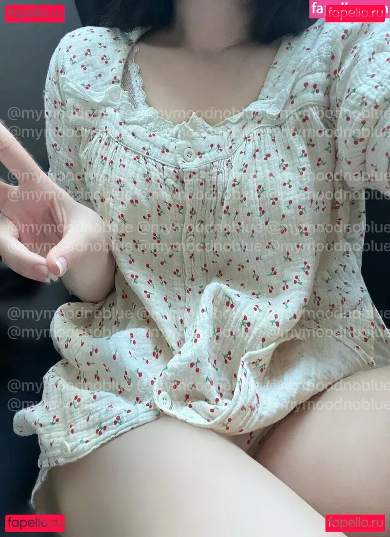 mymoodnoblue Onlyfans Photo Gallery 