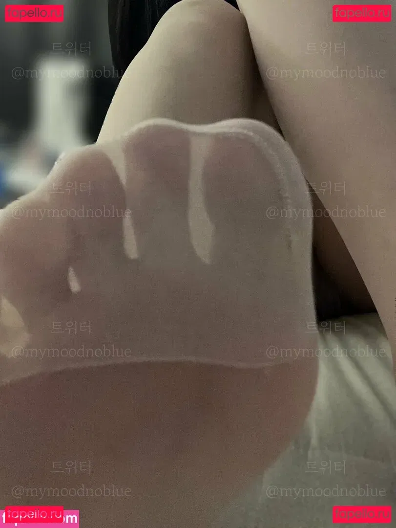 mymoodnoblue Onlyfans Photo Gallery 