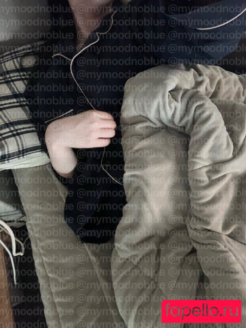 mymoodnoblue Onlyfans Photo Gallery 