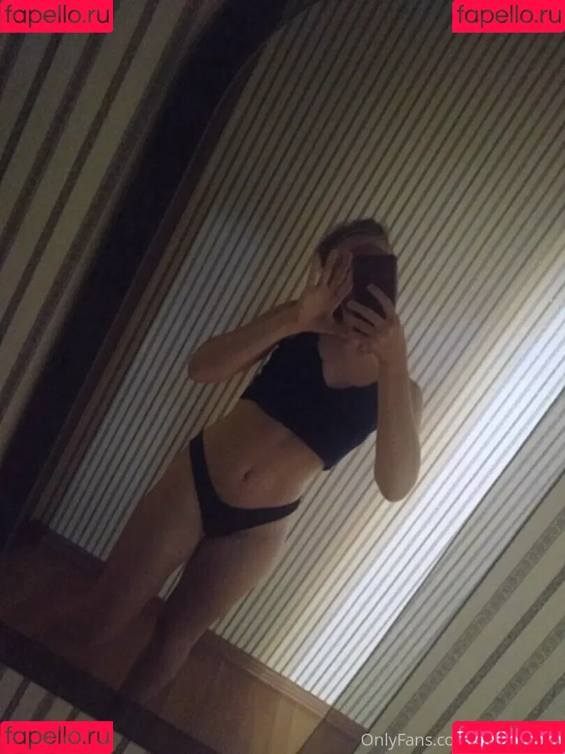 little_nnata Onlyfans Photo Gallery 