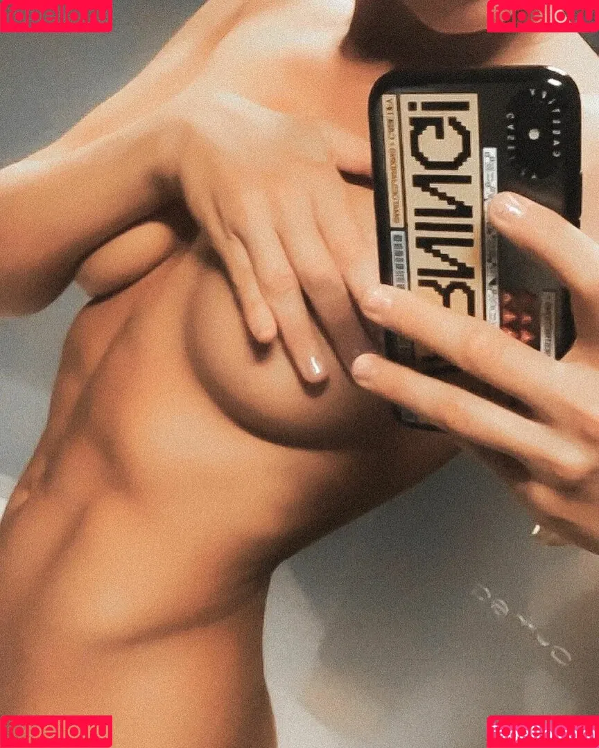 Luciana Burkle Onlyfans Photo Gallery 