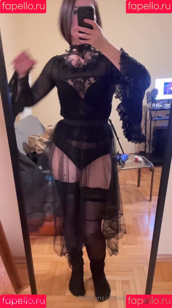 all_of_stacymoon Onlyfans Photo Gallery 