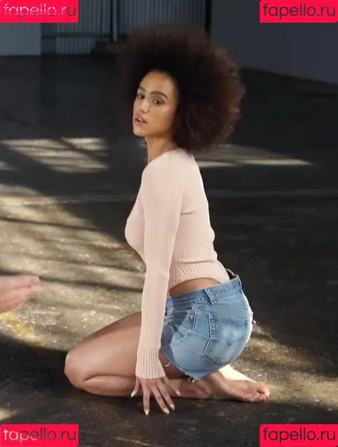 Nathalie Emmanuel Onlyfans Photo Gallery 