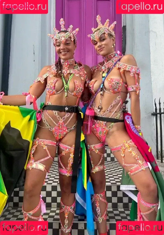 Nathalie Emmanuel Onlyfans Photo Gallery 