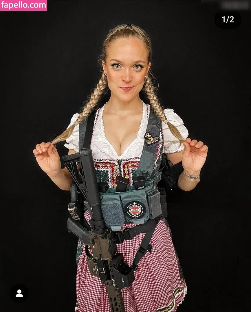 Amy9x19 - Amelie Eichinger-Noll Onlyfans Photo Gallery 