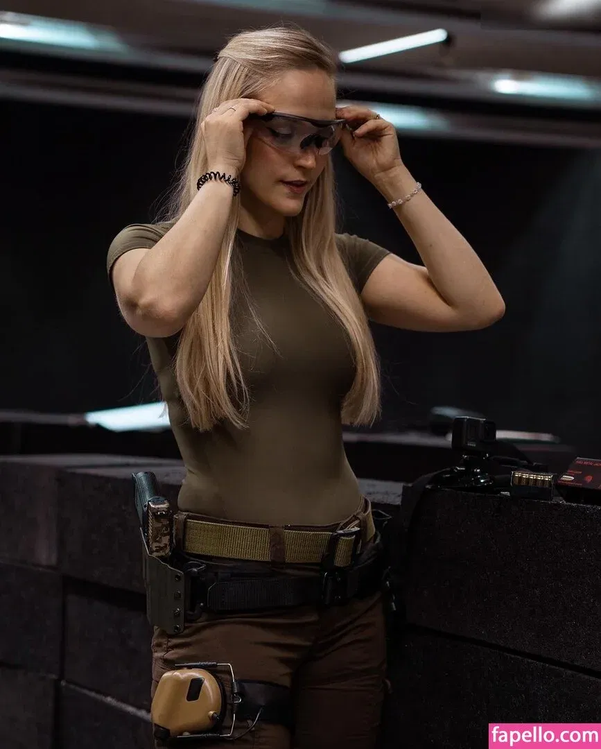 Amy9x19 - Amelie Eichinger-Noll Onlyfans Photo Gallery 