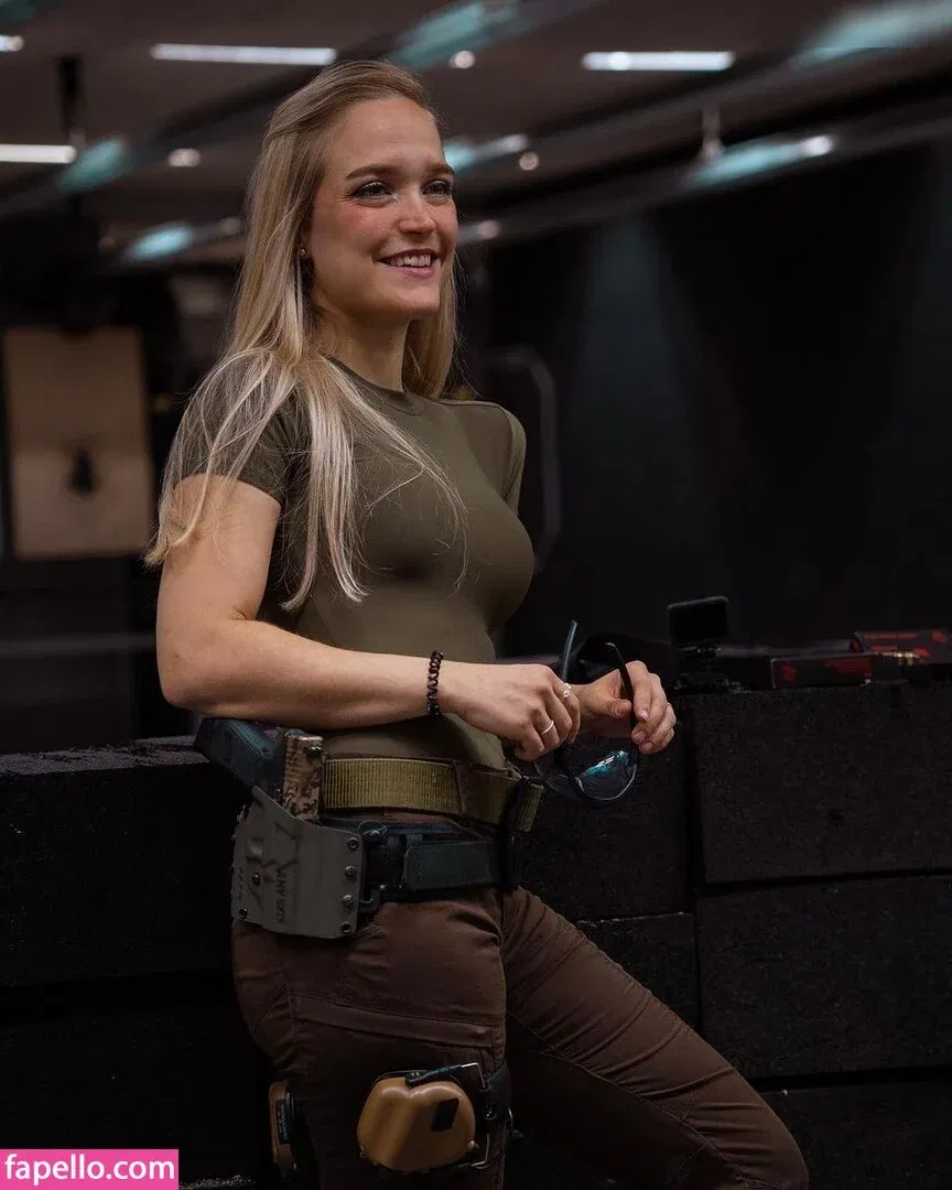 Amy9x19 - Amelie Eichinger-Noll Onlyfans Photo Gallery 