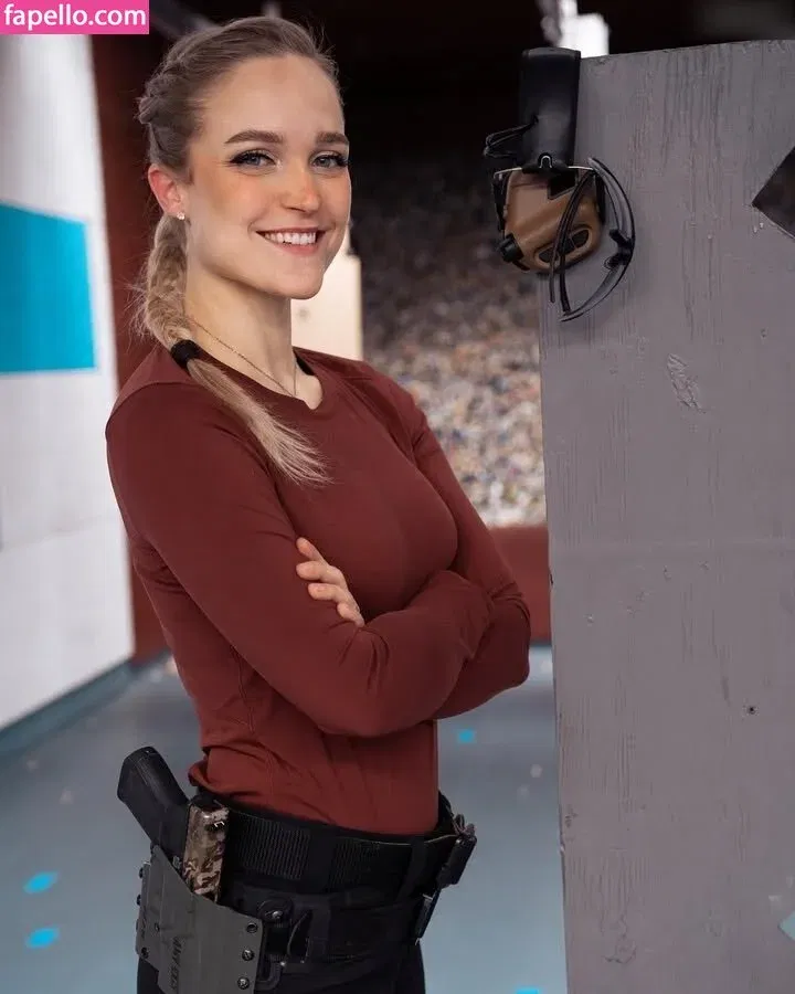 Amy9x19 - Amelie Eichinger-Noll Onlyfans Photo Gallery 