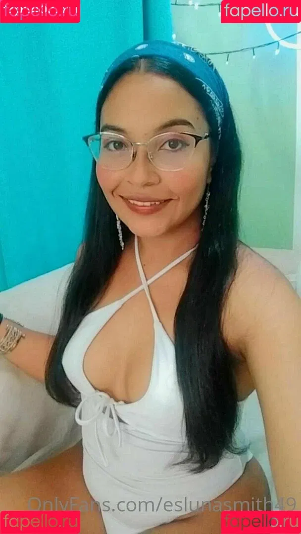 eslunasmith49 Onlyfans Photo Gallery 
