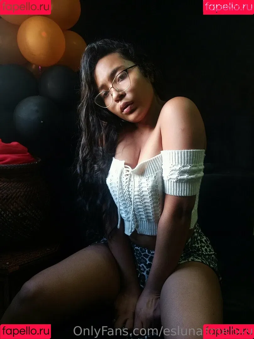 eslunasmith49 Onlyfans Photo Gallery 