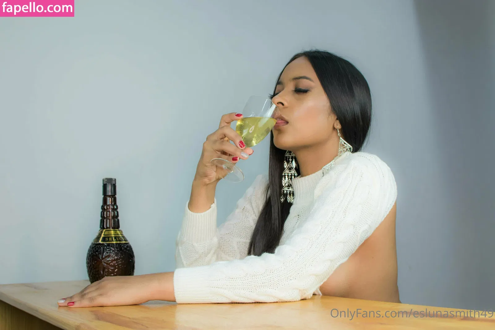 eslunasmith49 Onlyfans Photo Gallery 