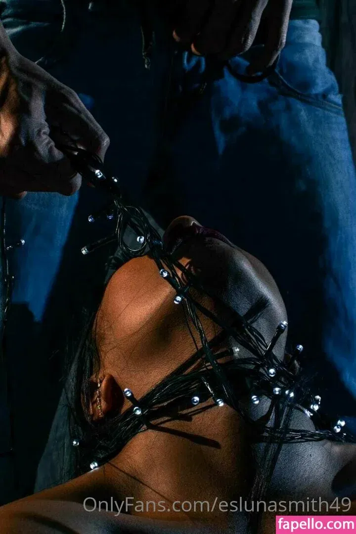 eslunasmith49 Onlyfans Photo Gallery 