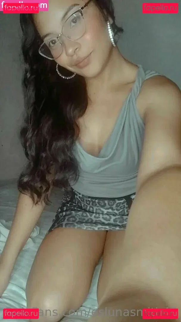 eslunasmith49 Onlyfans Photo Gallery 