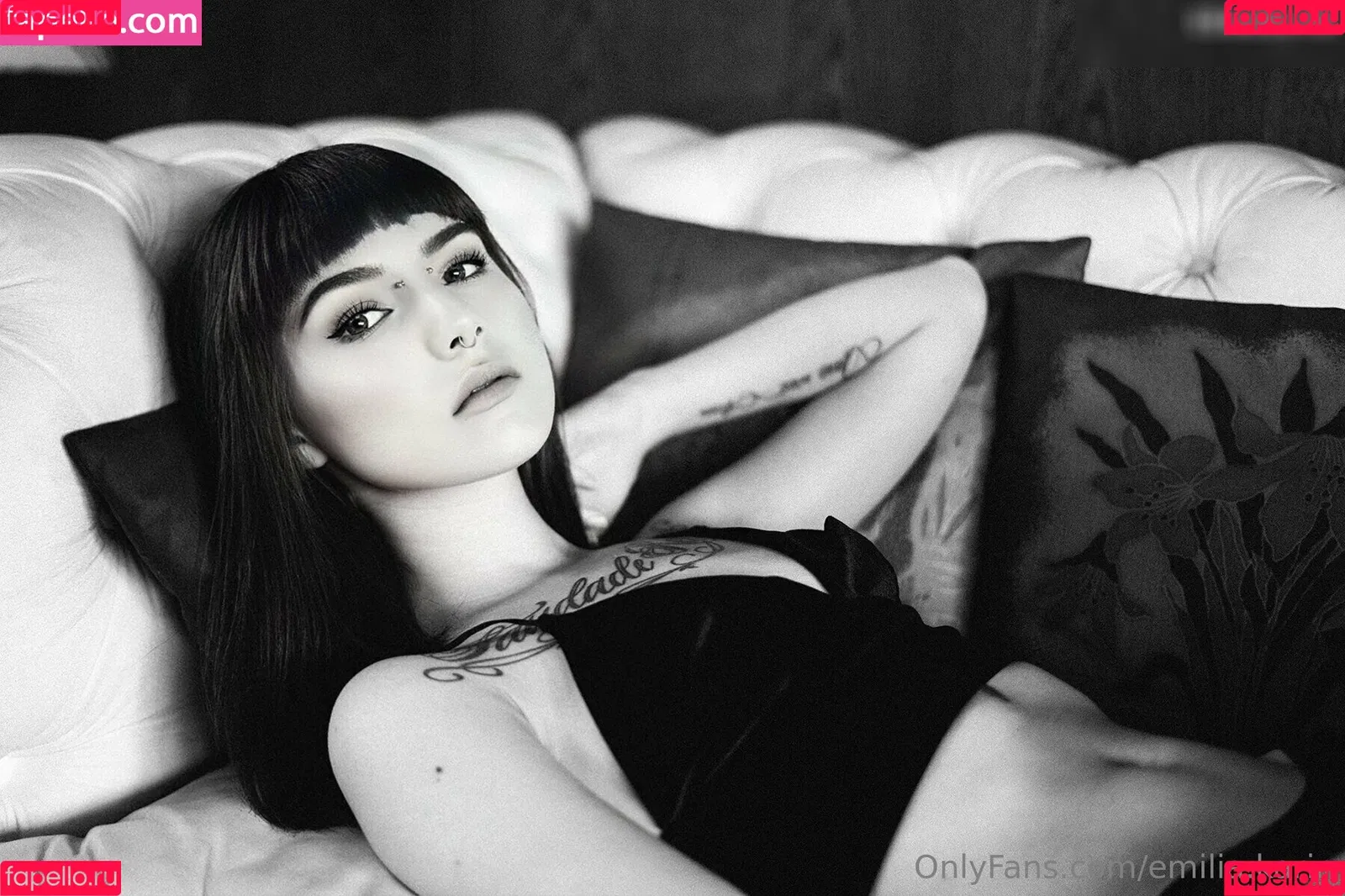 emilia.karin Onlyfans Photo Gallery 