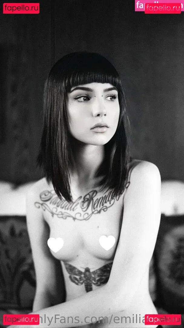 emilia.karin Onlyfans Photo Gallery 