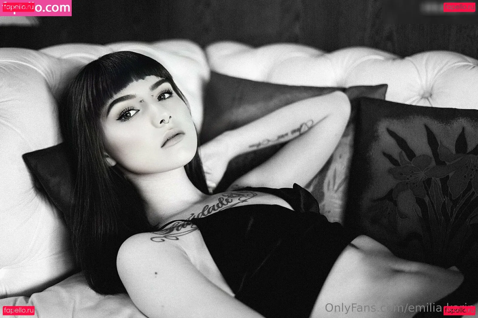 emilia.karin Onlyfans Photo Gallery 