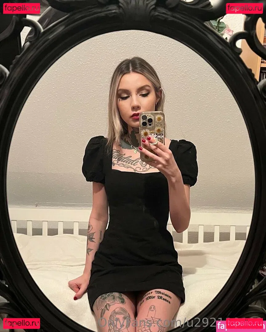 emilia.karin Onlyfans Photo Gallery 