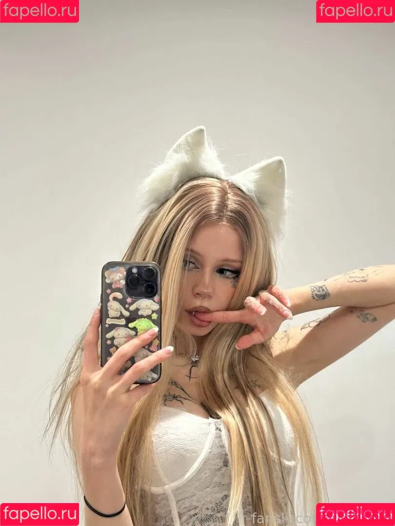 AizaOMG Onlyfans Photo Gallery 
