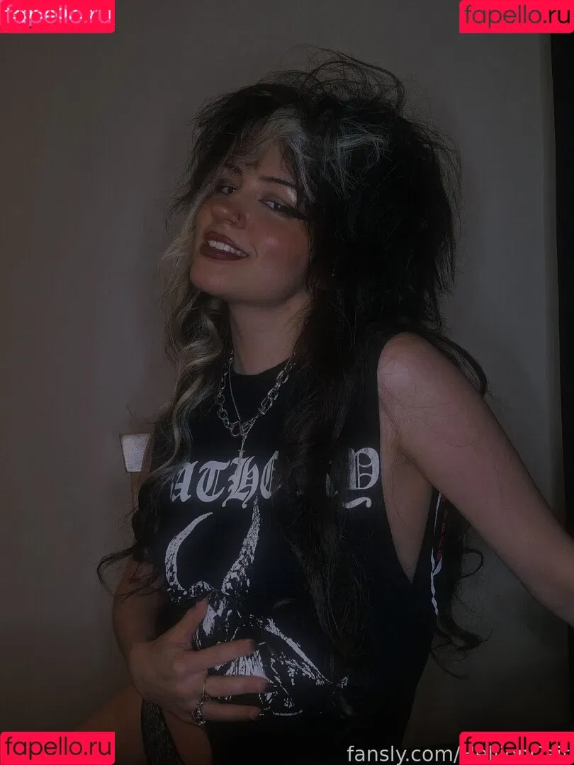 HellionCait Onlyfans Photo Gallery 