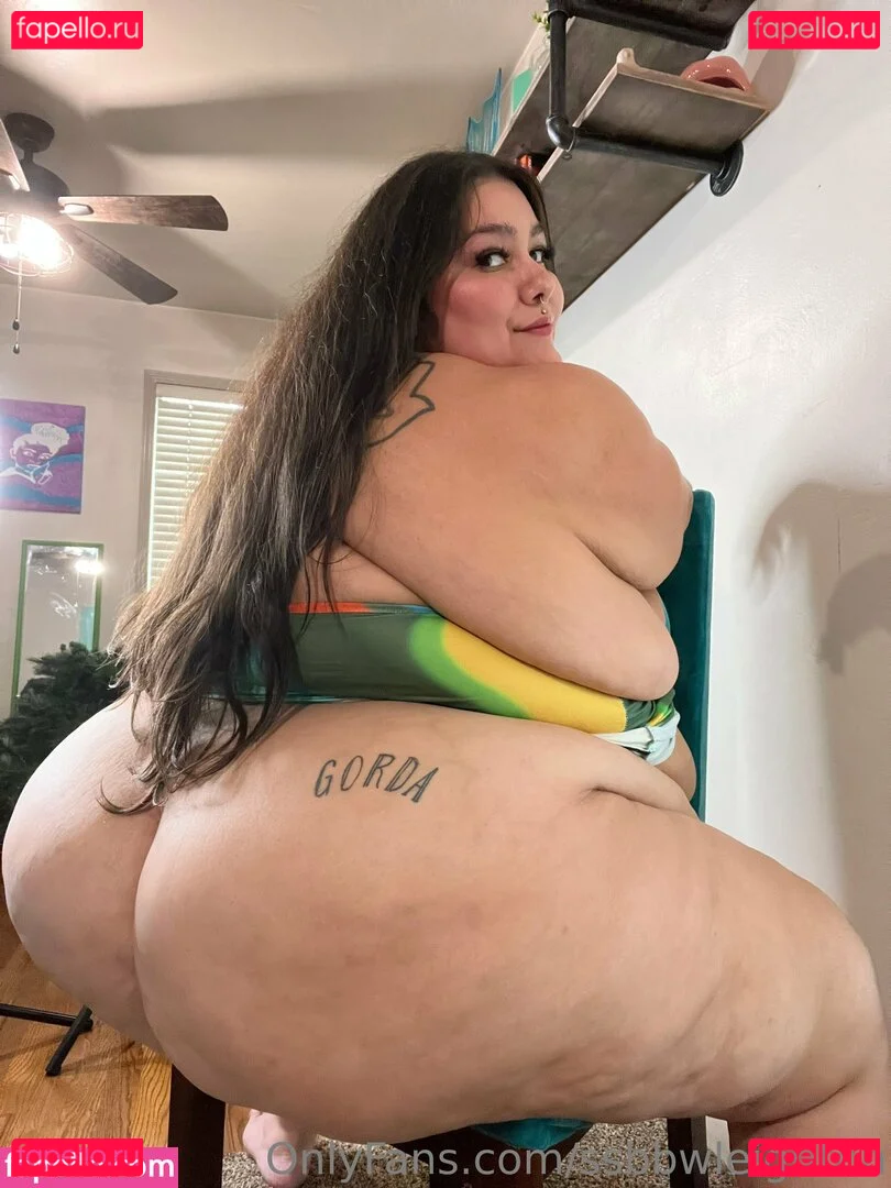 ssbbwleighton Onlyfans Photo Gallery 