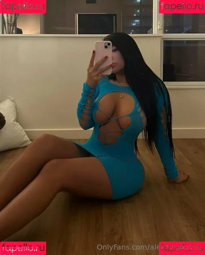 alexawoods69 Onlyfans Photo Gallery 