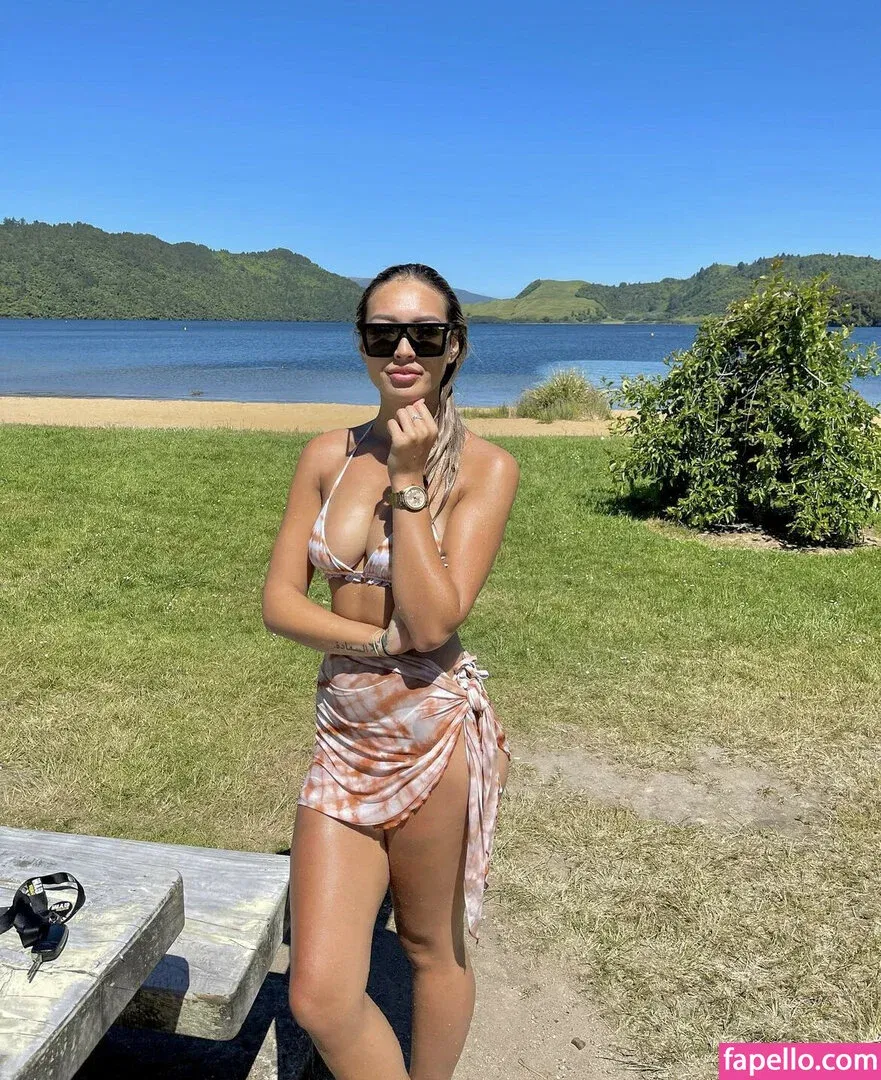 Rheily Graham Onlyfans Photo Gallery 