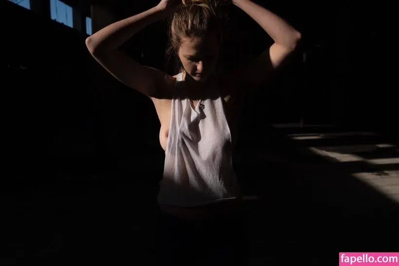 Gabby Downing Onlyfans Photo Gallery 