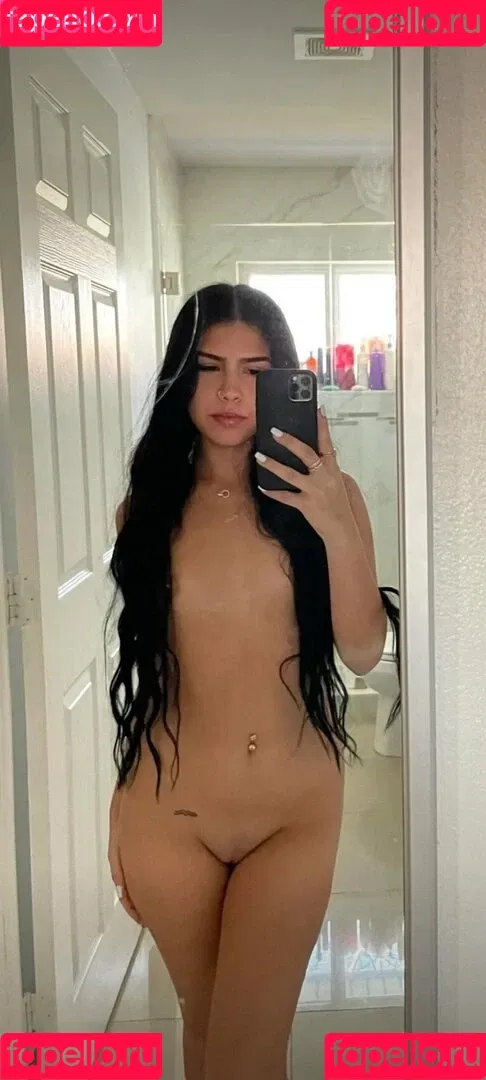 Thalia Rodriguez Onlyfans Photo Gallery 