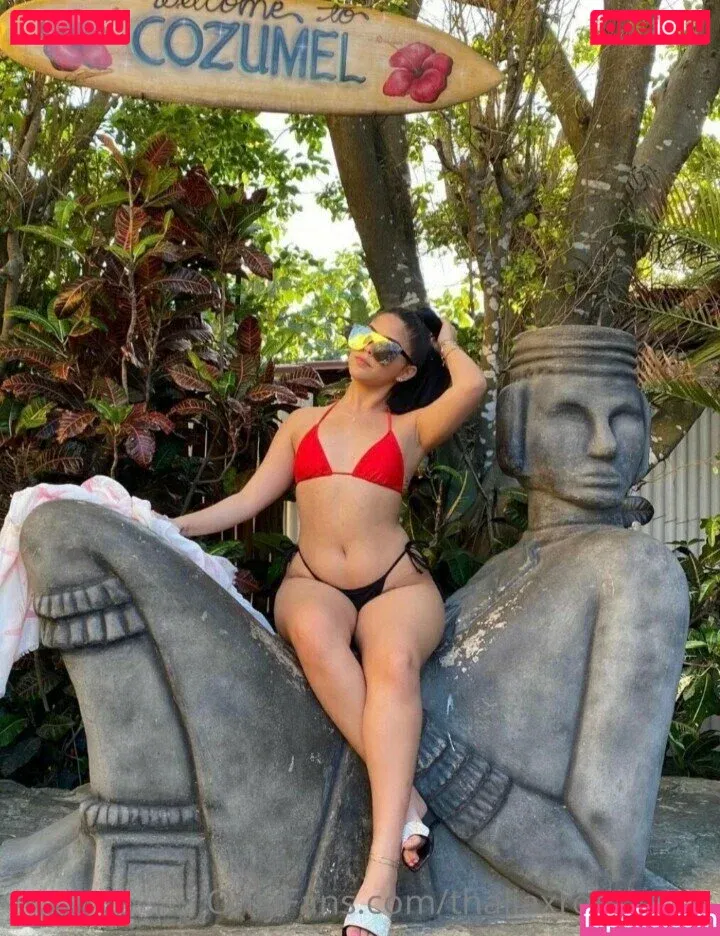 Thalia Rodriguez Onlyfans Photo Gallery 