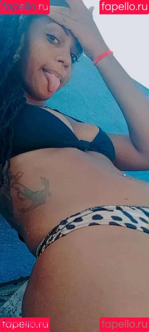 Fabiana Gomes Onlyfans Photo Gallery 
