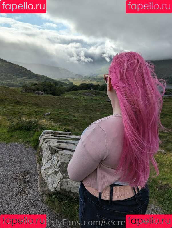 Mikayla Secrets Onlyfans Photo Gallery 