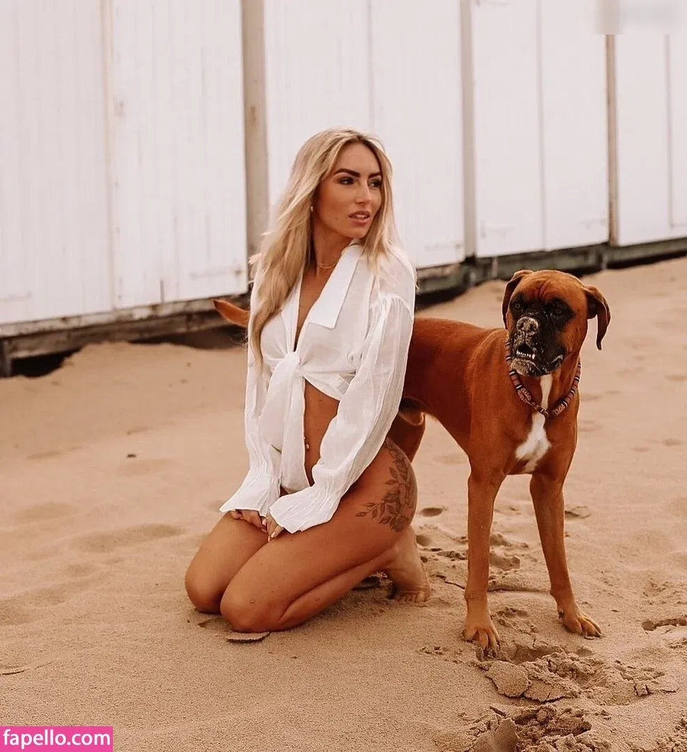 Sarah Liebich Onlyfans Photo Gallery 