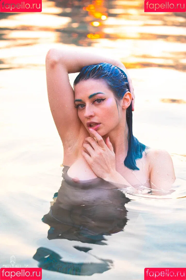 Jewelz Blu Onlyfans Photo Gallery 