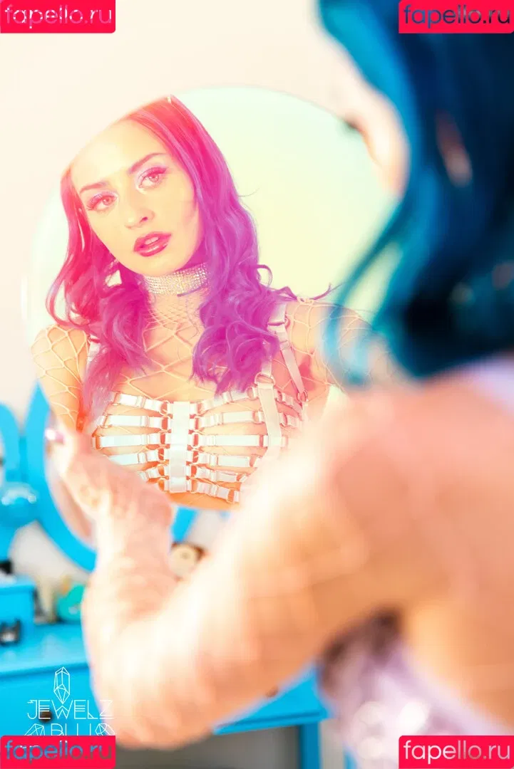 Jewelz Blu Onlyfans Photo Gallery 