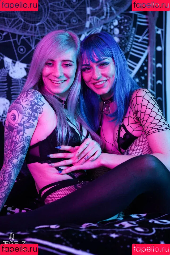 Jewelz Blu Onlyfans Photo Gallery 