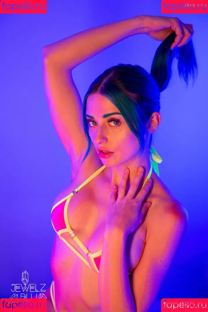 Jewelz Blu Onlyfans Photo Gallery 