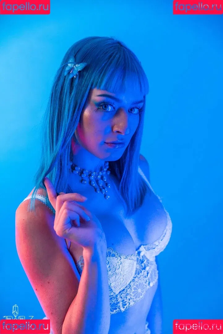 Jewelz Blu Onlyfans Photo Gallery 