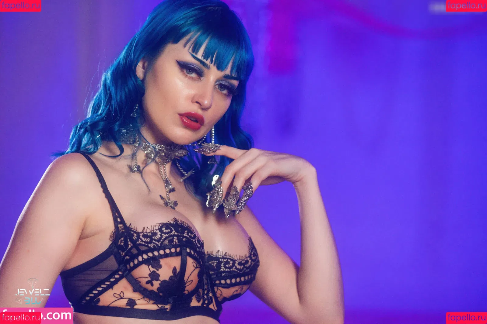 Jewelz Blu Onlyfans Photo Gallery 
